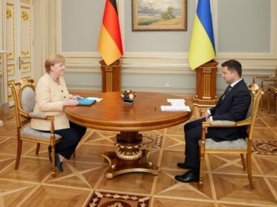 Меркель в Україні